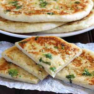 CHEESE GARLIC NAAN